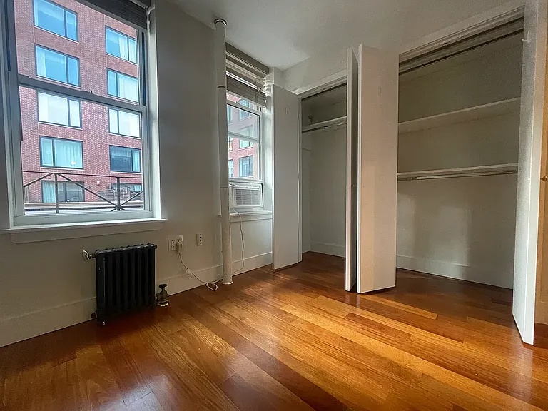 165 Ludlow St #2C — Photo 4