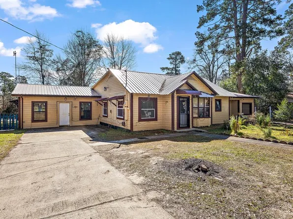 121 Hasley St, Nacogdoches, TX 75961