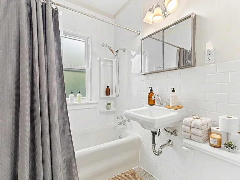 1157 Charles Ave #1157 — Photo 6