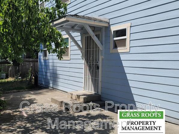 307 1/2 N Church St