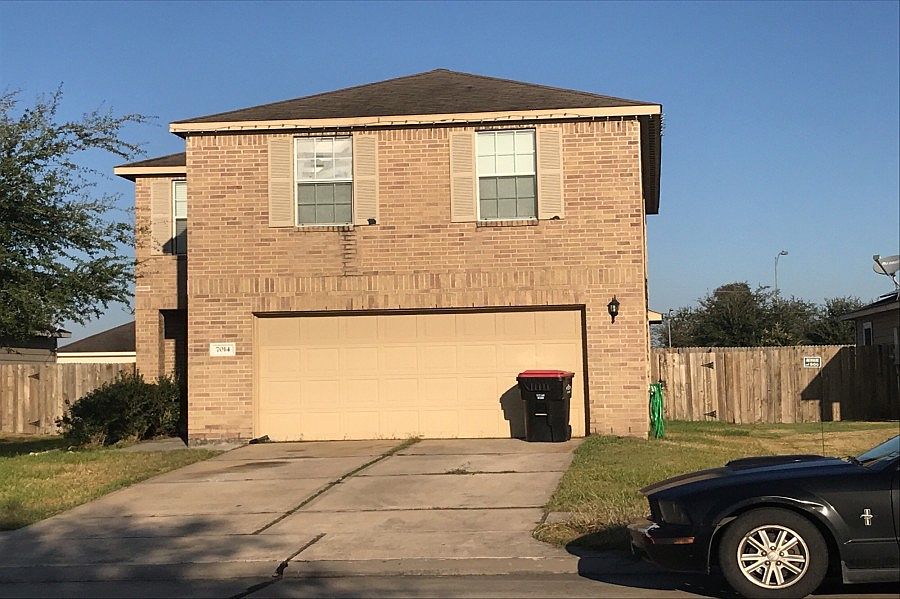 1st image of 7014 Rosebud Hollow Ln
