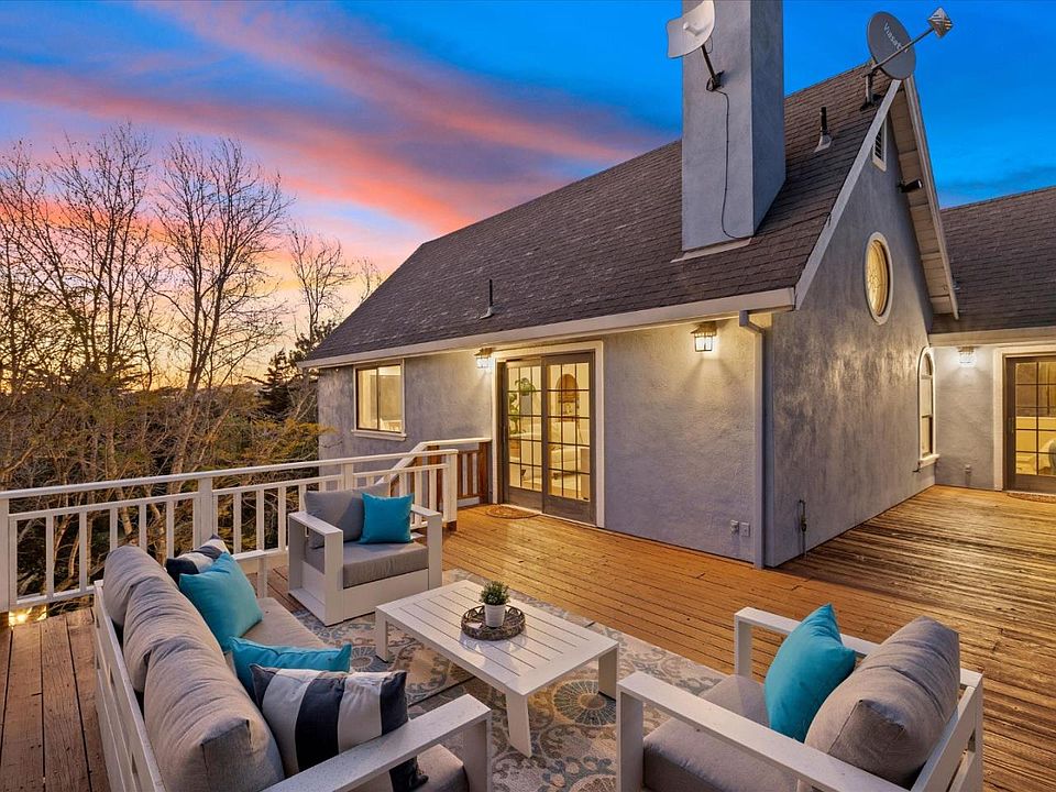 1st image of 19350 El Cerro Way