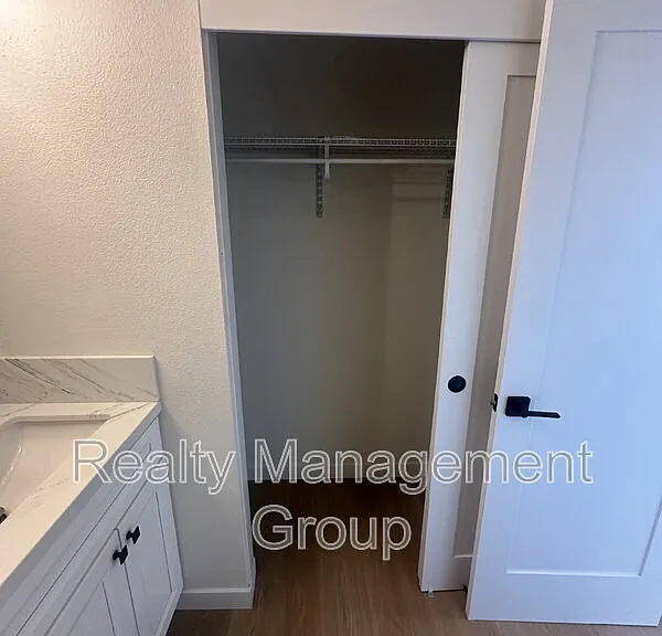 11218 Poblado Rd — Photo 12