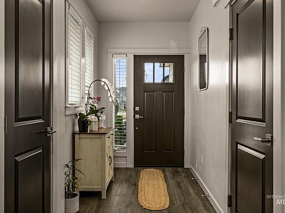 5th image of 3466 S Garibaldi Pl