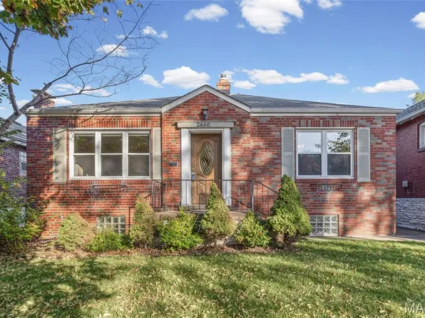 2660 Pennsylvania Ave, Saint Louis, MO 63118