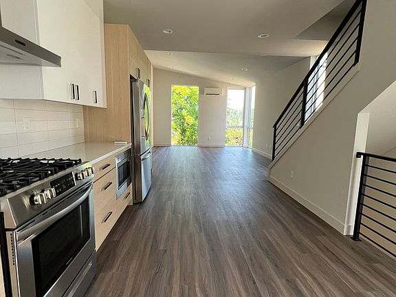 2nd image of 38 W Forty Etruria St #C