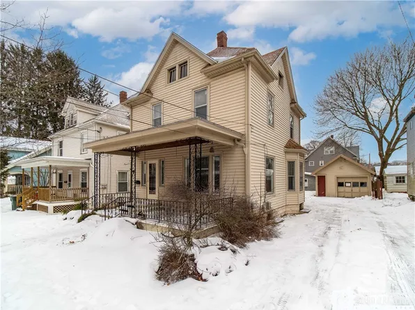 239 Sprague St, Jamestown, NY 14701