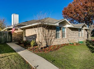 6211 Aires Dr Arlington TX 76001 Zillow