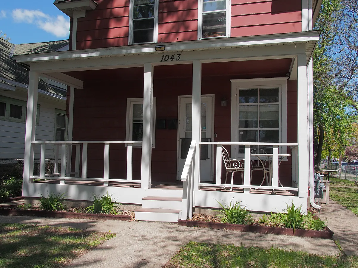 Building Photo - 1043 Edmund Ave #1