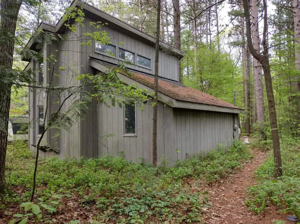 6387 Loud Dr, Oscoda, MI 48750