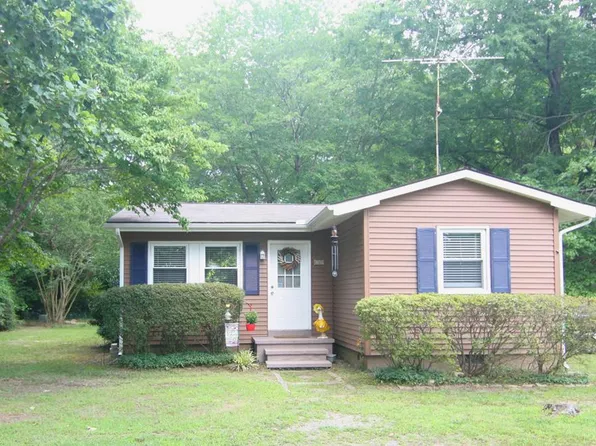 436 W Point Rd, Lancaster, VA 22503