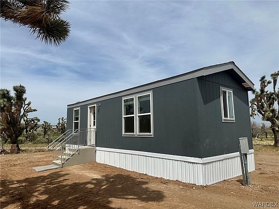 3rd image of 18257 N Maywood Drive