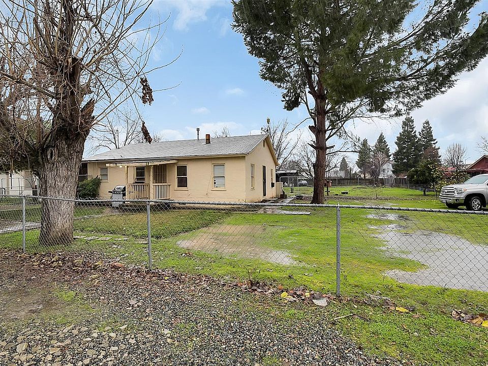 1st image of 889 Bromley Ave