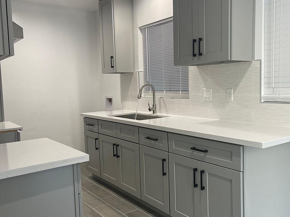 1st image of 423 N Chandler Ave #B