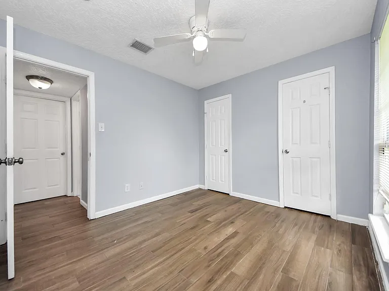 7414 Battlewood Dr — Photo 24