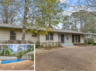 4006 Old Canton Ln, Jackson, MS 39206