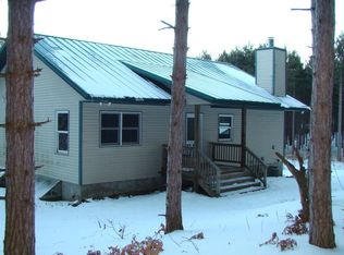 3019 S 24th Ave, Shelby, MI 49455