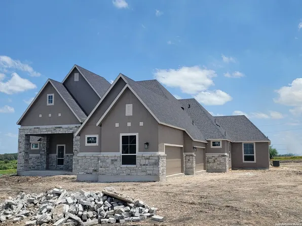 9330 Steel Spur, Marion, TX 78124