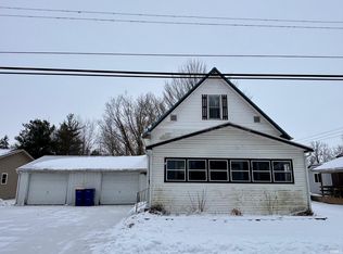 213 W Water St, Converse, IN 46919