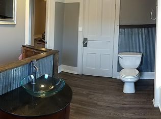 318 S Iowa St, Riley, KS 66531