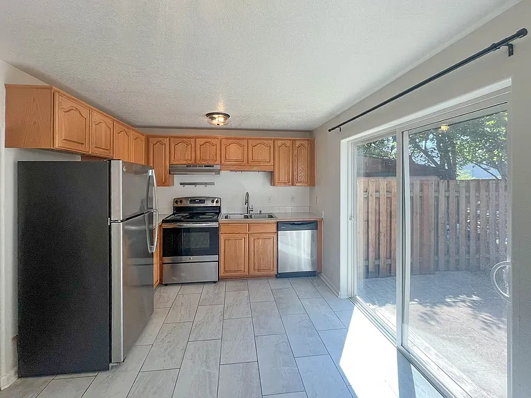 6431 SE 83rd Ave — Photo 19