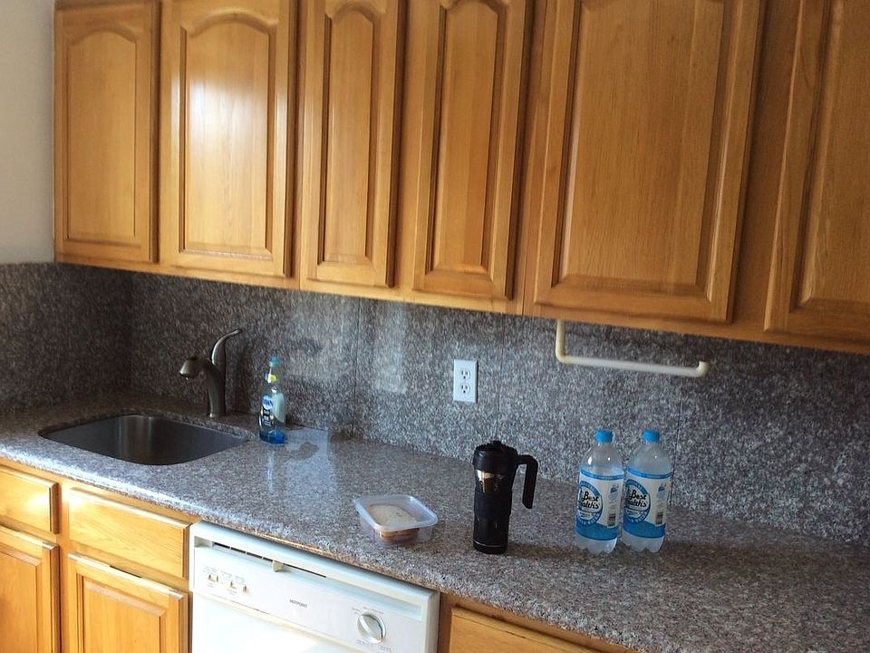 1st image of 270 5th Ave #3R