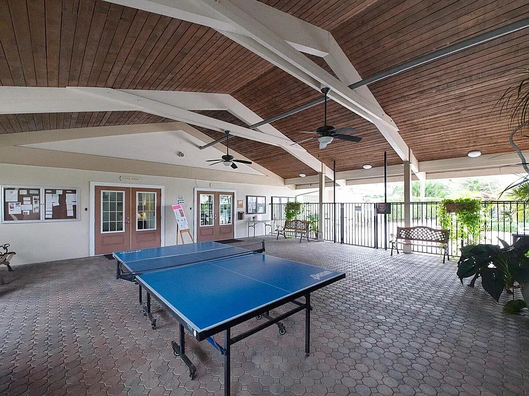 2581 N Garden Dr #206 — Photo 33