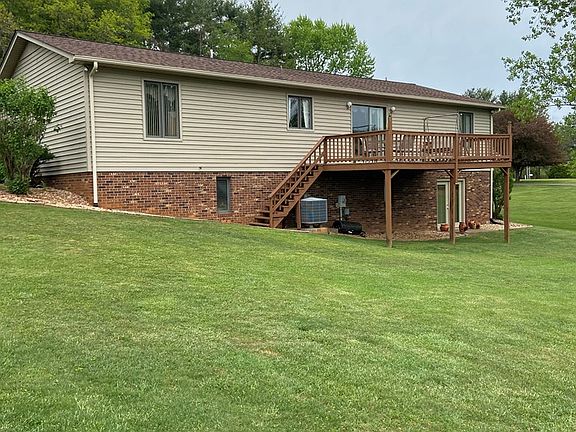 2nd image of 155 Lakeside Dr