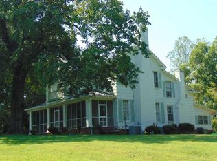 135 Chimney Rock Rd, Rutherfordton, NC 28139