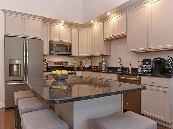 3rd image of 14 Bella Vista Cir #2