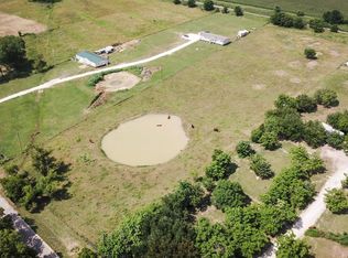 401 Cr, Grandview, TX 76050