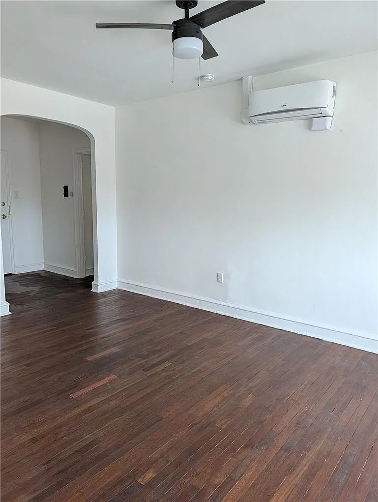 2 bed, 1.0 bath, 823 sqft, $1,500 — Photo 3