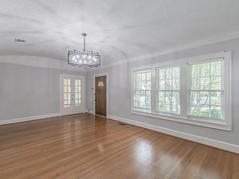 2311 Warner Rd — Photo 6