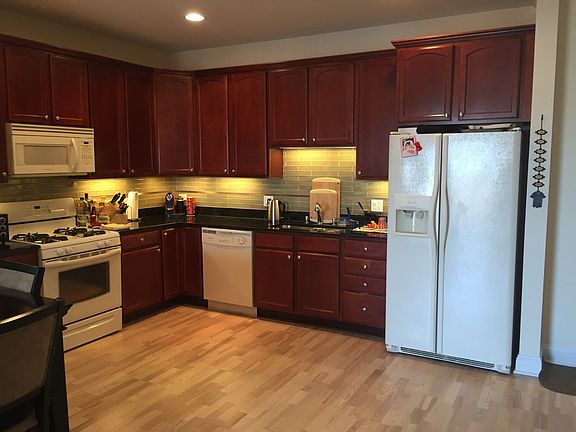 3rd image of 4953 Oakton St Unit 604