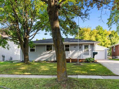 126 Mary St, Combined Locks, WI, 54113