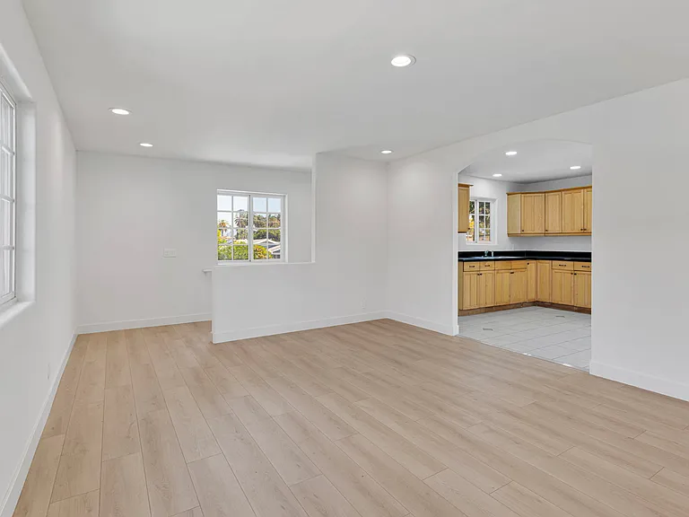 348 W 83rd St #2 — Photo 25