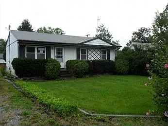 424 Parkland Blvd photo 1