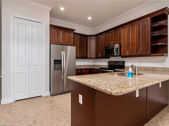 5th image of 3123 Trawler Ln