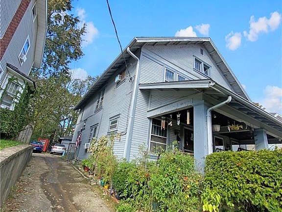3rd image of 23-25 W Beechwood Ave