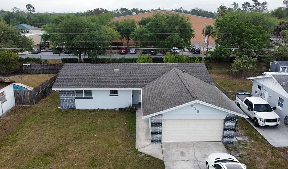 1st image of 805 Park Manor Dr