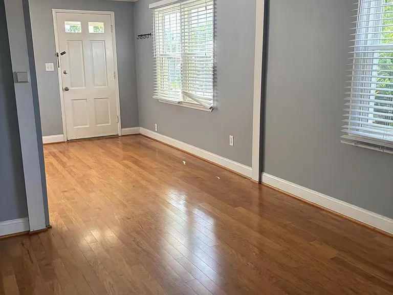 6844 Westmoreland Rd — Photo 3