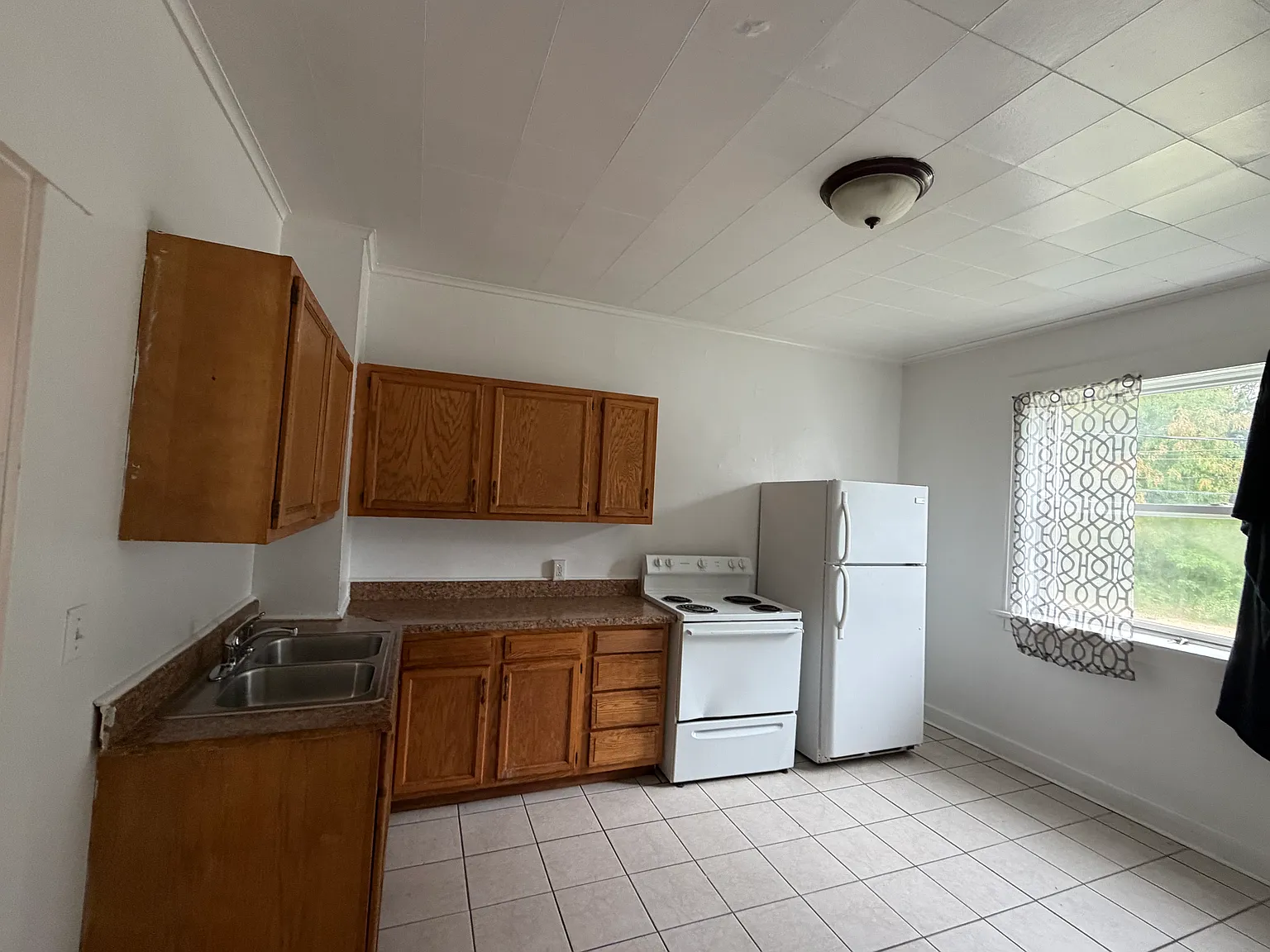 1417 Washington St — Photo 2