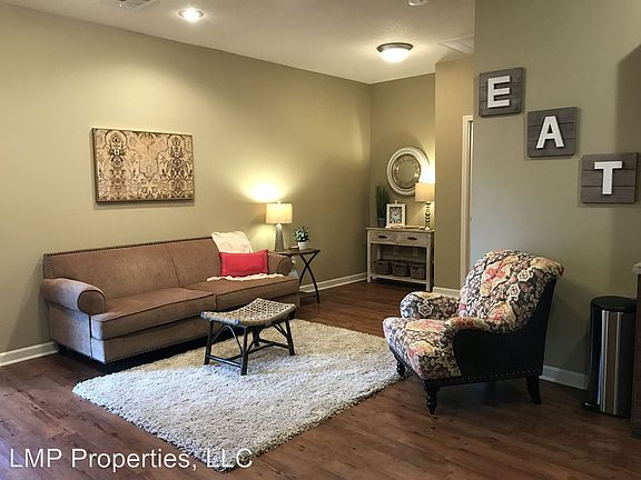 2nd image of 4001 Brinlee St APT 2