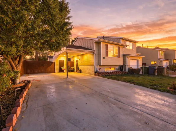 1466 W Twin Oaks Dr S, West Jordan, UT 84088