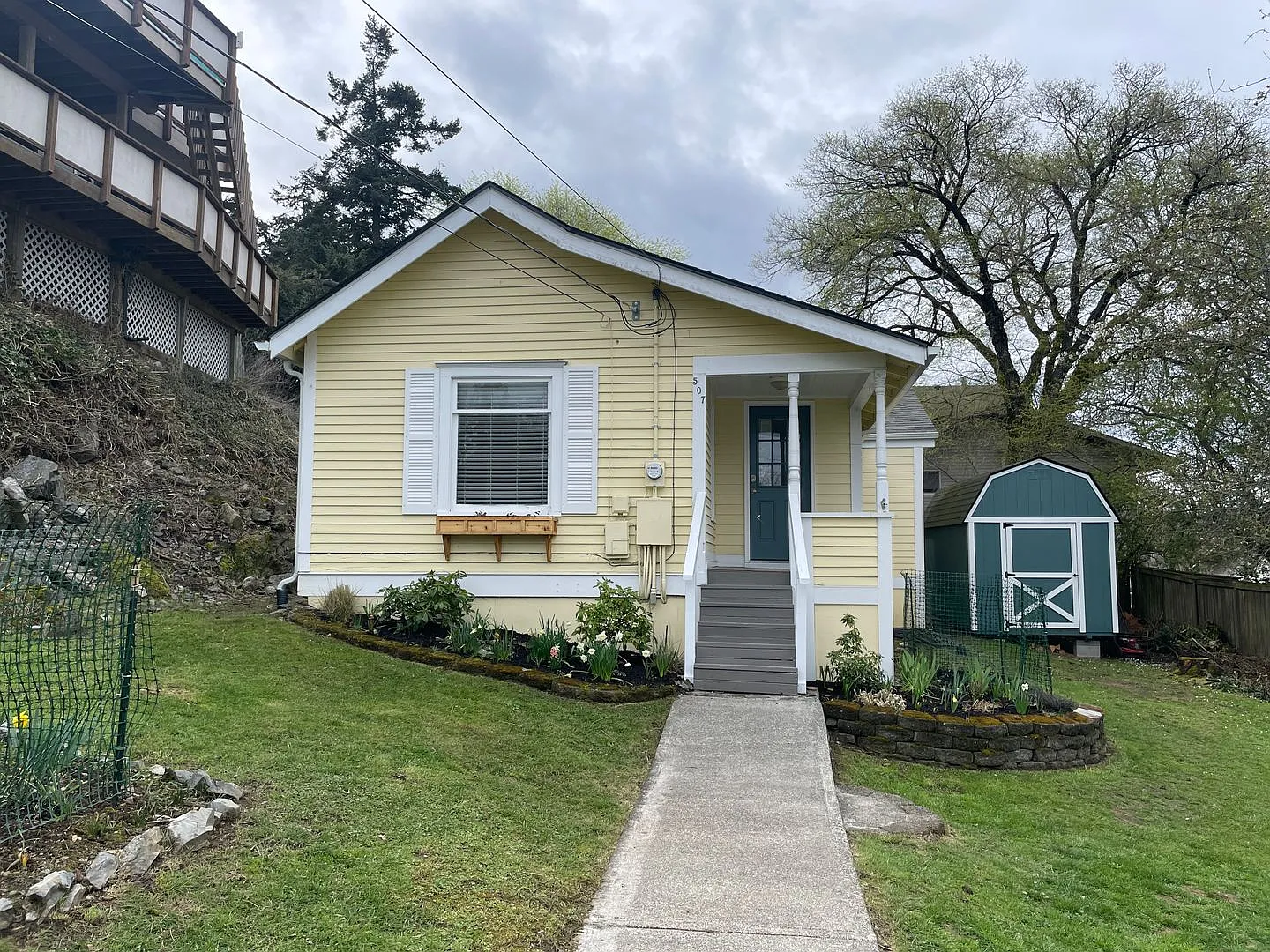 507 5th St photo 1