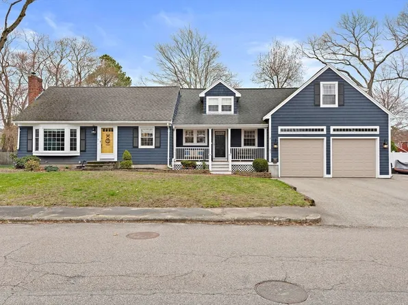 21 Kent Rd, Weymouth, MA 02190