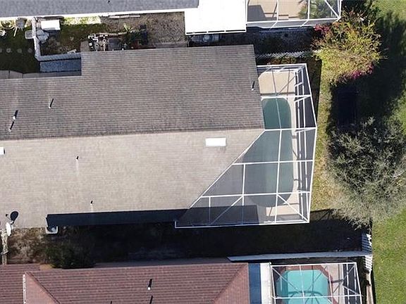 3rd image of 2731 Emerson Ln