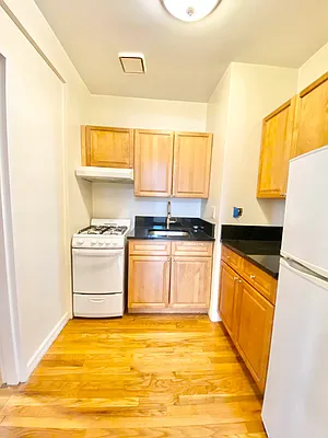 Rented by Oxford Property Group | media 16