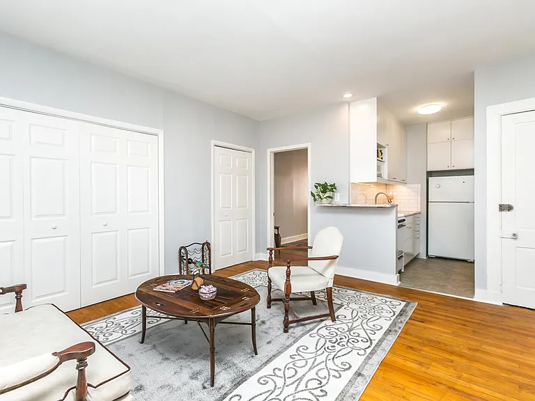 1210 Bolton St #3F — Photo 5