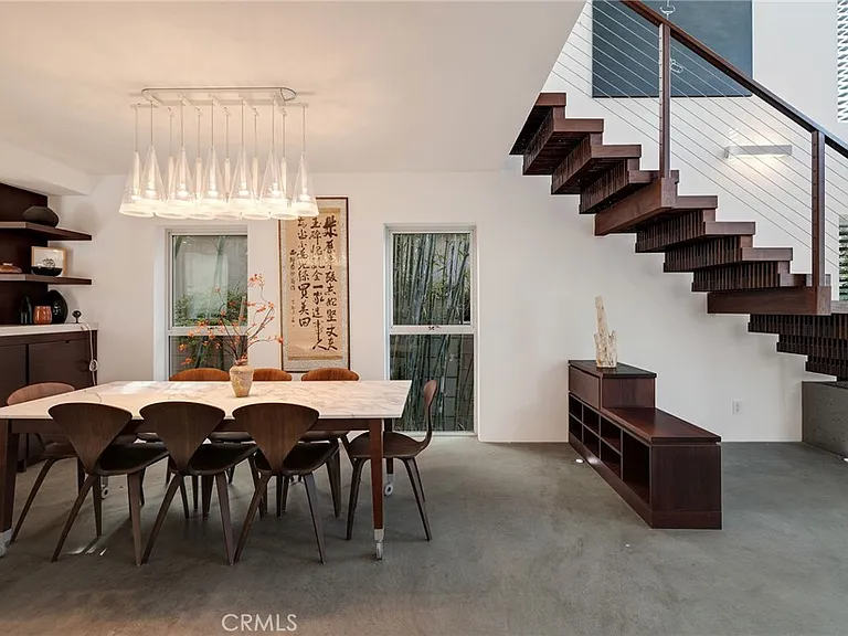 27 Driftwood St — Photo 6